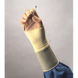 GLOVE  SURGICAL  POLYISOPRENE  MICRO - 2D73PM90